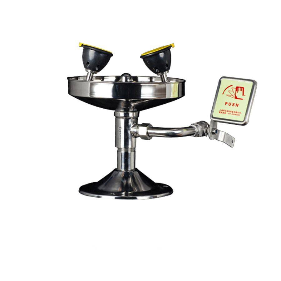 משטפת עיניים נירוסטה עם חיבור לקיר משטפת עיניים נירוסטה עם חיבור לקיר