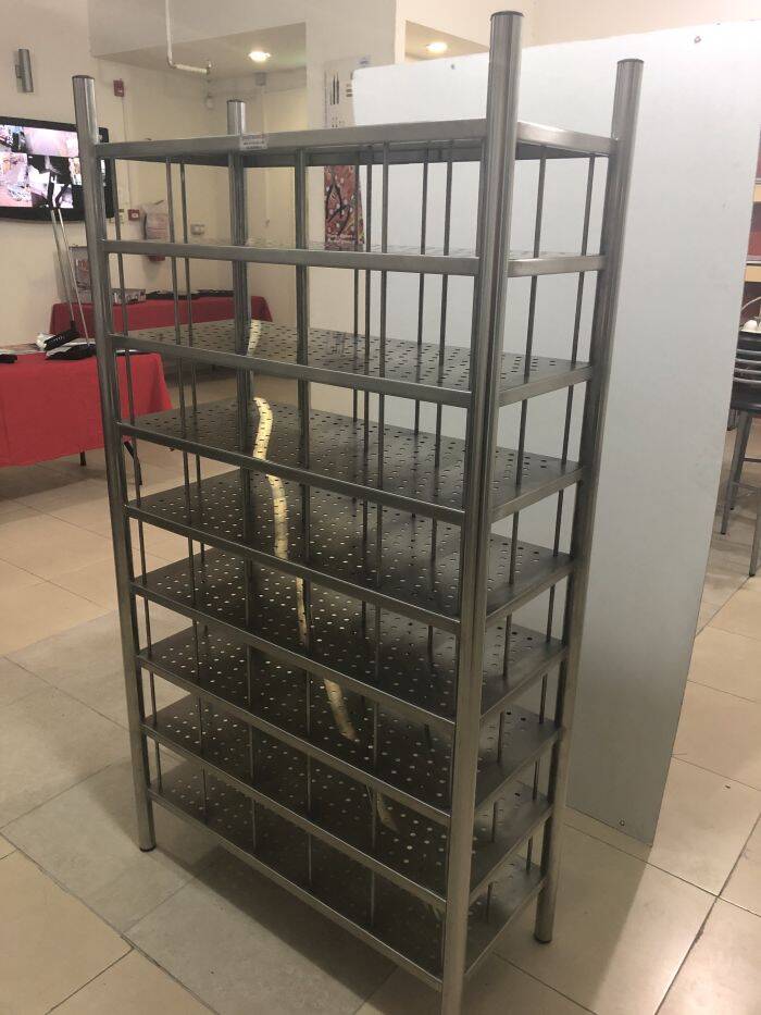 כוורת נירוסטה לחדרים נקיים