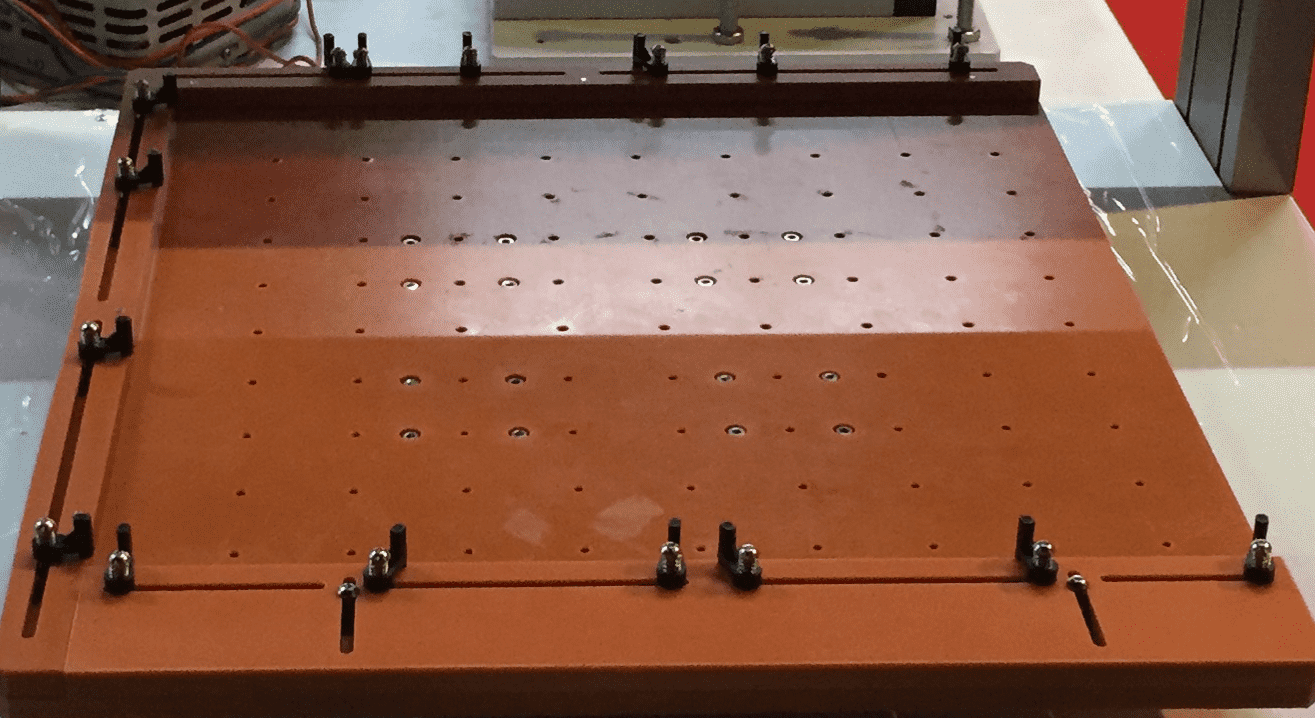 מכונה לחיתוך כרטיסים SMTR02 מכונה לחיתוך כרטיסים SMTR02