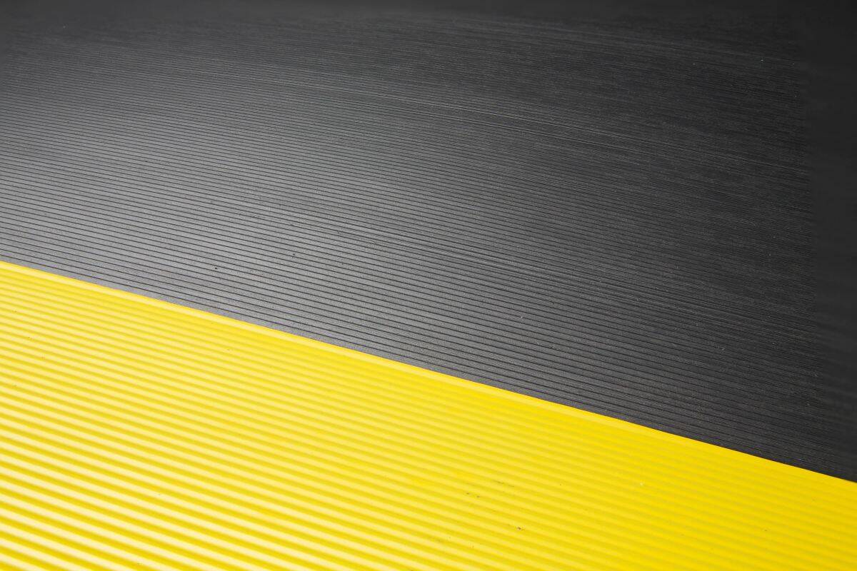 משטח דריכה מבודד חשמל צהוב/שחור מחורץ – תמונה 2