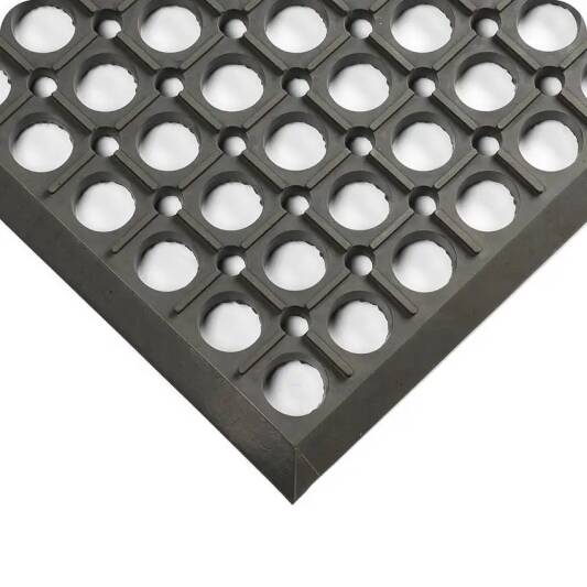 משטח דריכה נגד החלקה